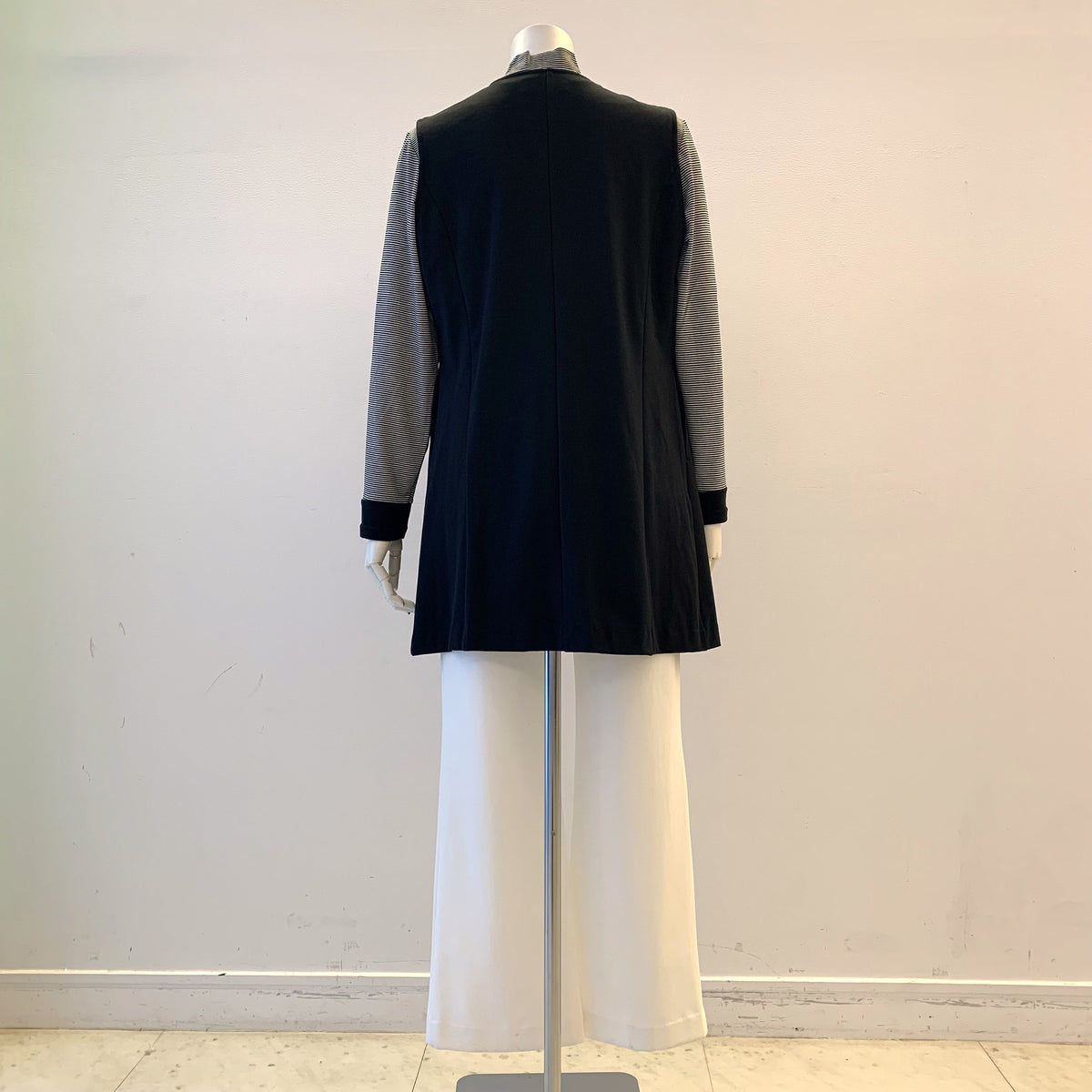 【Lサイズ】発熱効果 ストレッチパンツ VALENZA