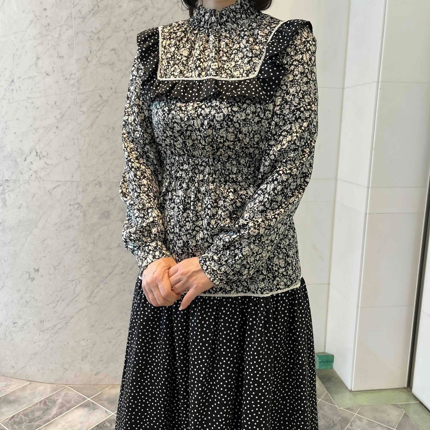 【OUTLET】シルデューサテン花柄モノトーンプリント ワンピース Dear Princess 3149000