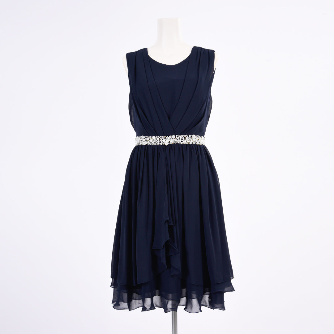 Pleated dress with flower belt Dear Princess 