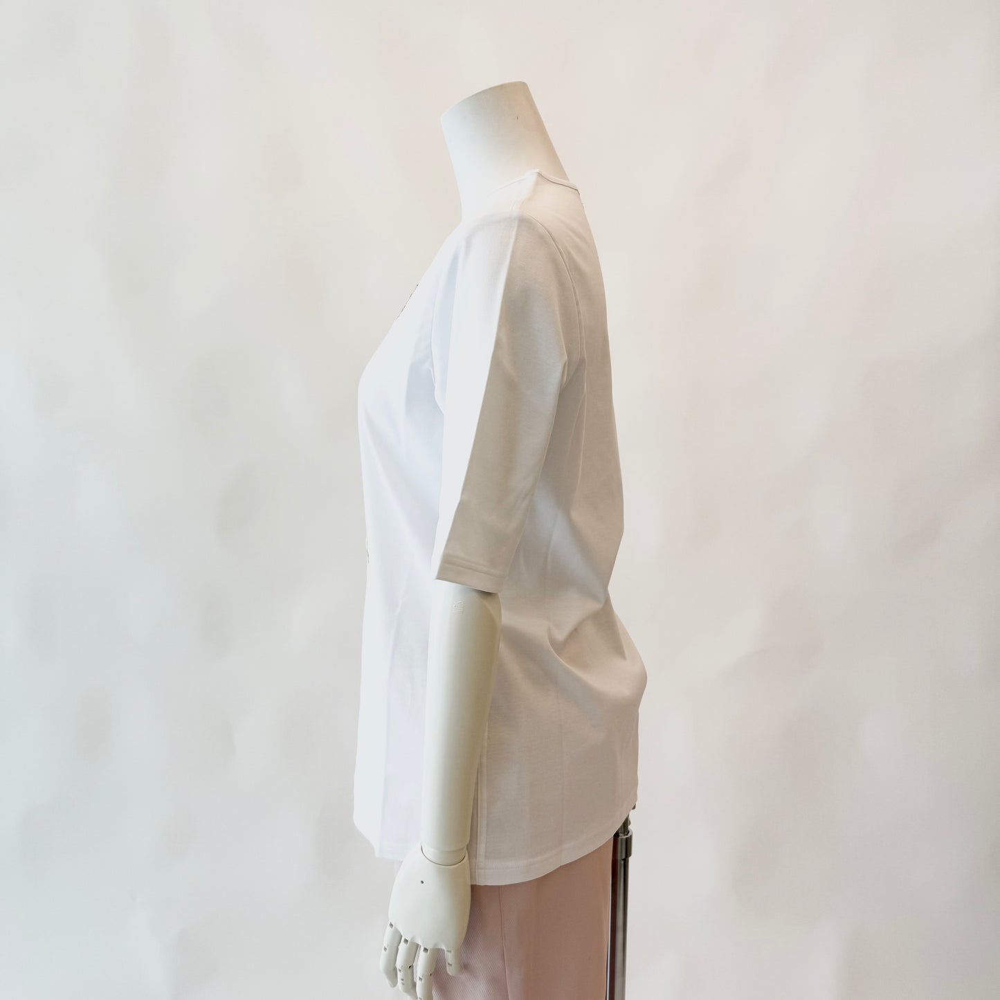 【コットン100%】すずらんモチーフカットソー　MIMO MODA　2552261