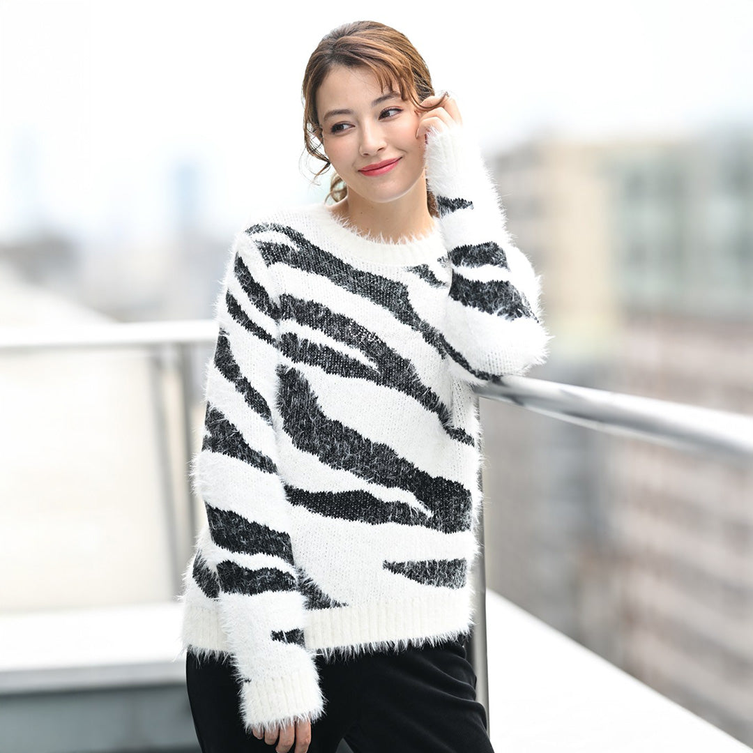 ゼブラ柄 ふわふわニット　VALENZA　5153705