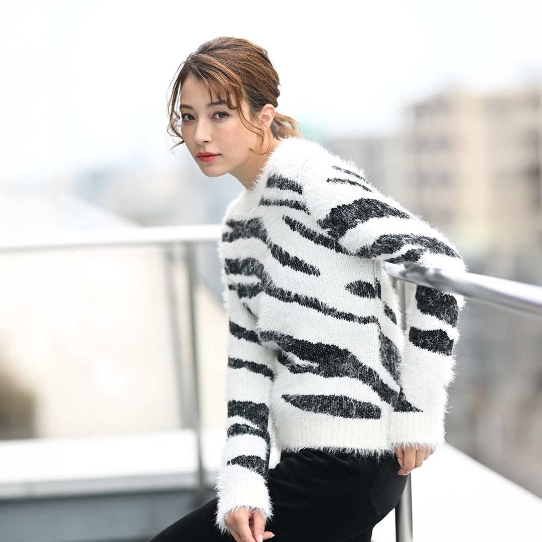 ゼブラ柄 ふわふわニット　VALENZA　5153705