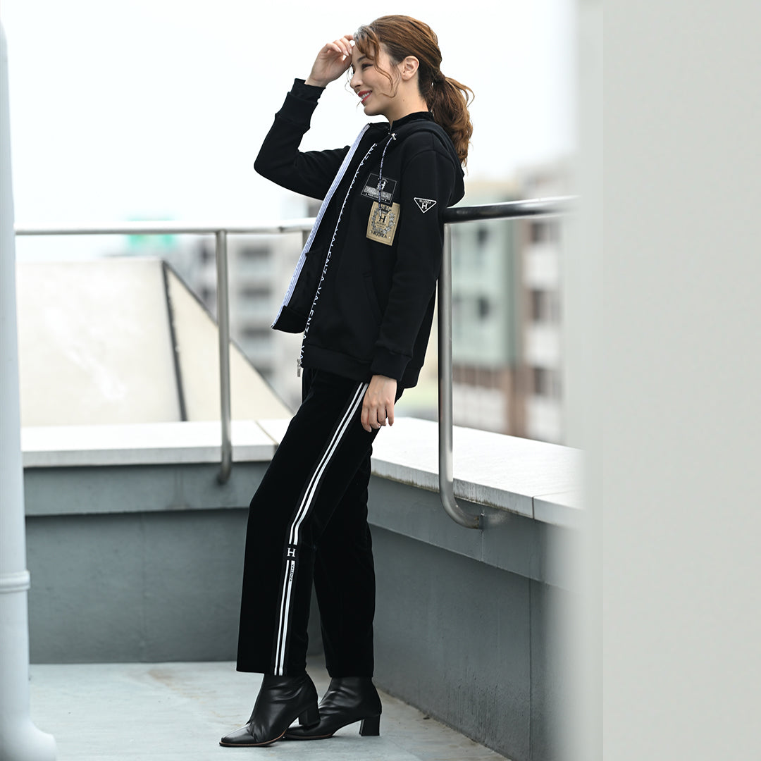 【上品な光沢】サイドライン ストレッチベロアパンツ　VALENZA home　5356300