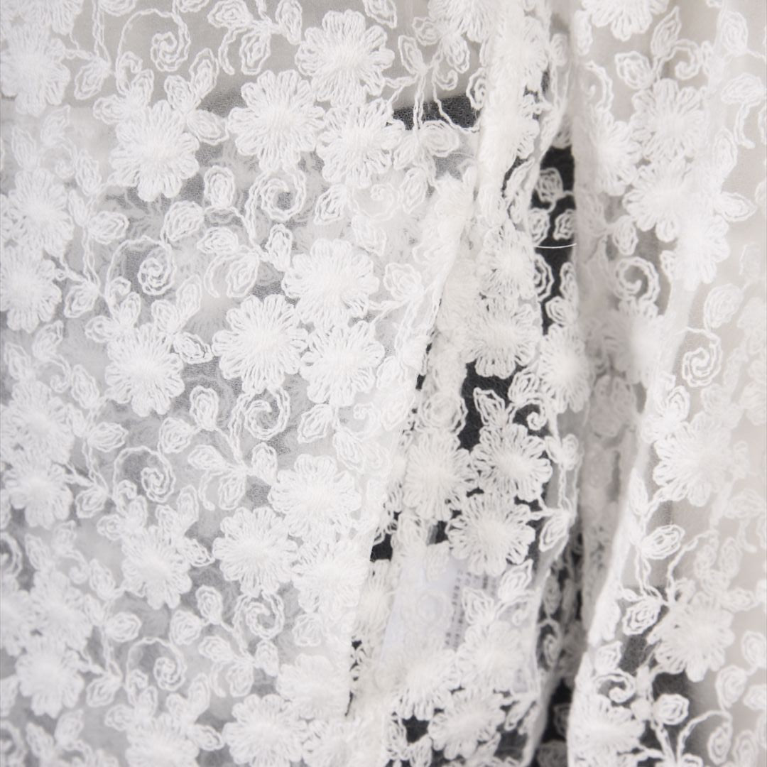 チュール×刺しゅう　フルジップパーカー　MIMO MODA　2557373