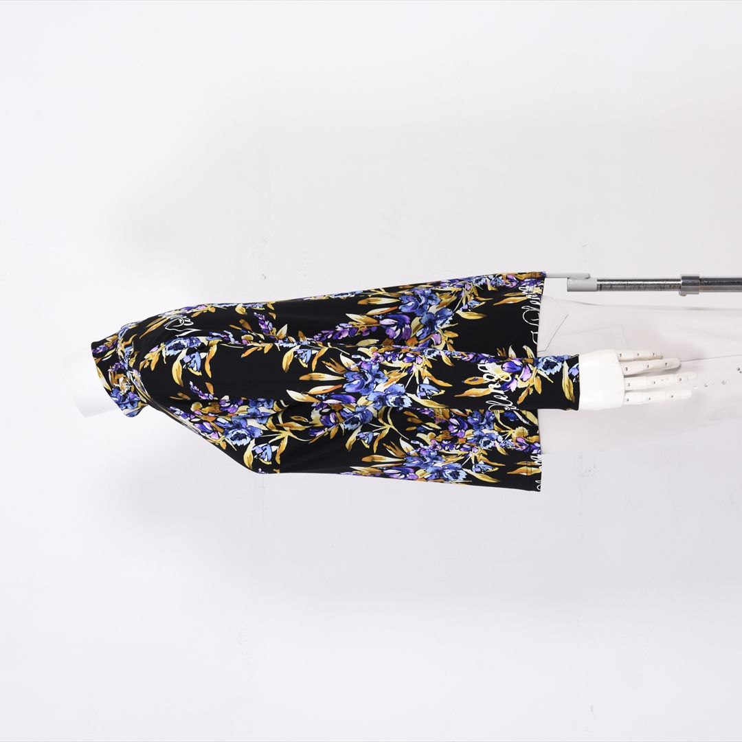 【Lサイズ】【インナー使いに活躍◎】フラワープリント　ハイネックカットソー　VALENZA　5552611