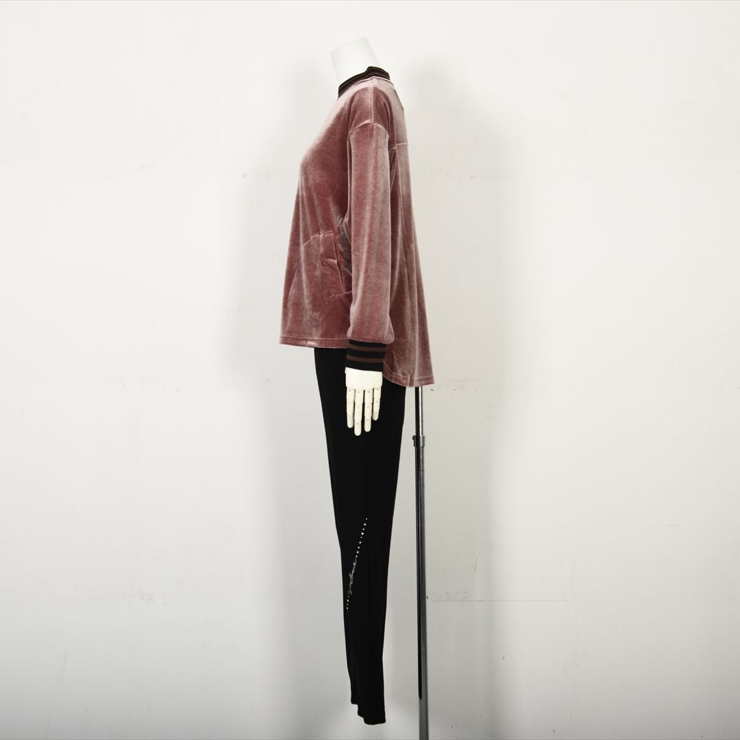 【上品な光沢】フロントモチーフ ストレッチベロアカットソー　VALENZA home　5352304