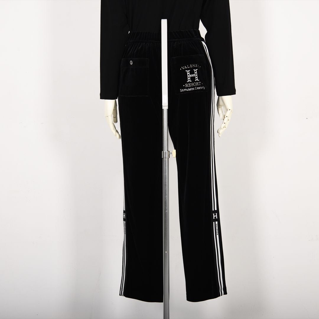 【上品な光沢】サイドライン ストレッチベロアパンツ　VALENZA home　5356300