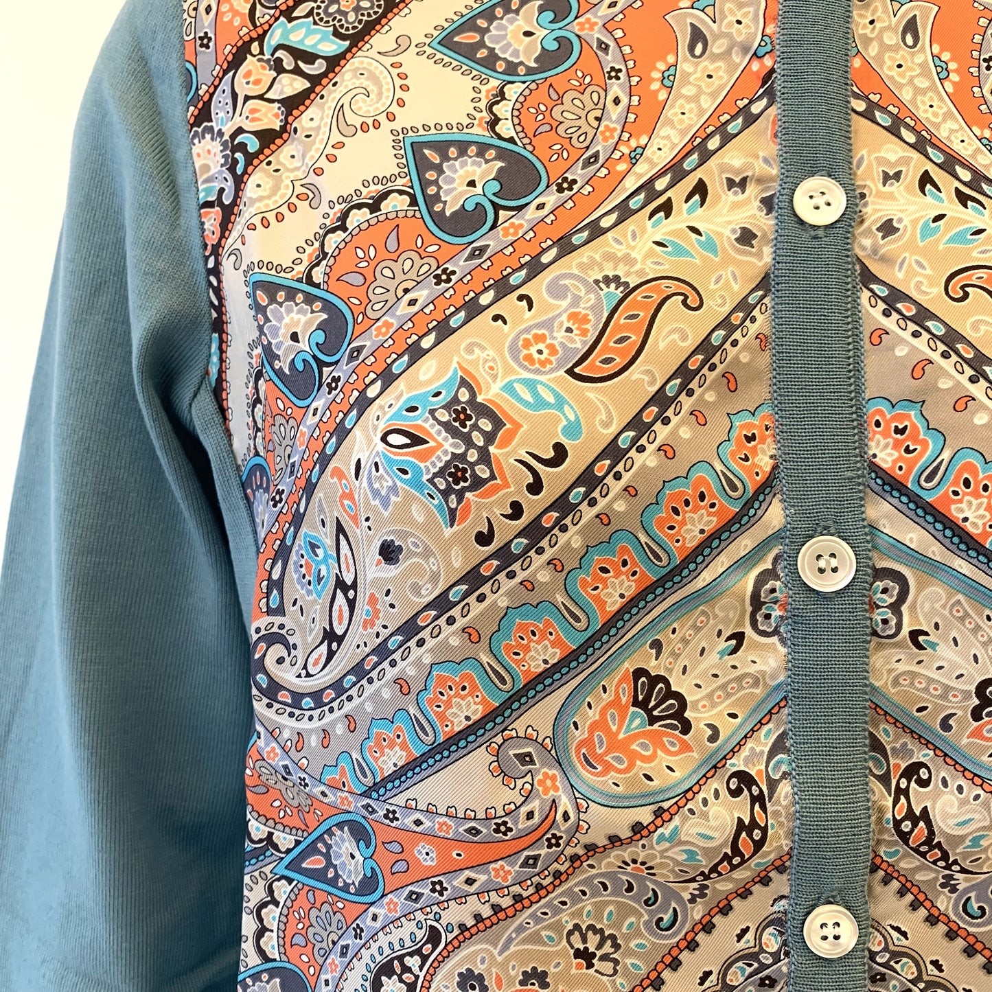 【イタリア素材】【日本製】G.BINDAシルクプリント　カーディガン　MIMO MODA　2533061