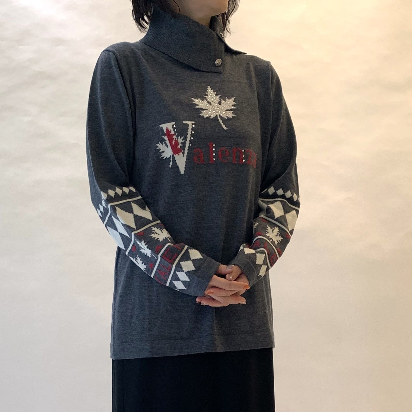 【OUTLET】【Lサイズ】釦あき　タートルネックプルオーバー　 VALENZA　5533705