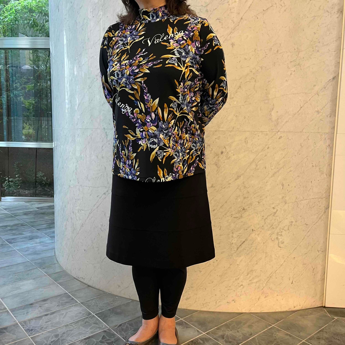 【インナー使いに活躍◎】フラワープリント　ハイネックカットソー　VALENZA　5152611