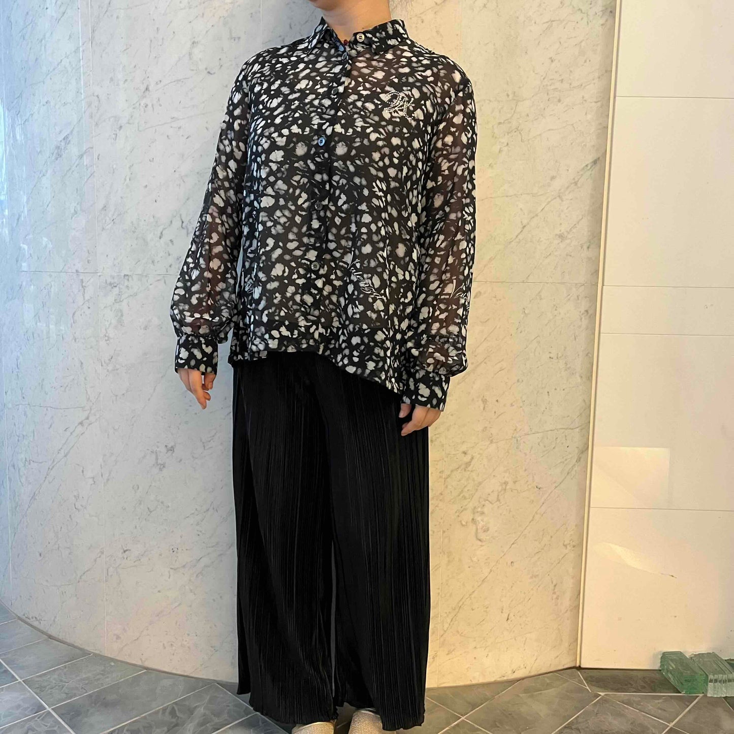 【透け感】【オリジナルプリント】レオパード柄　ブラウス　VALENZA　5151604