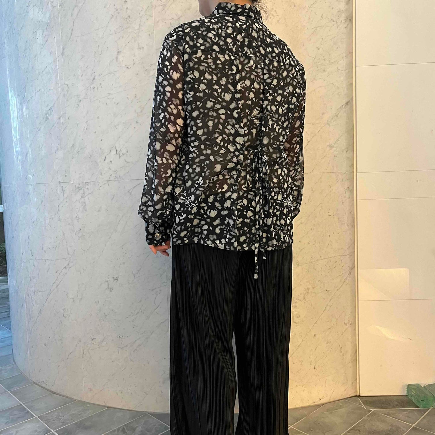 【透け感】【オリジナルプリント】レオパード柄　ブラウス　VALENZA　5151604