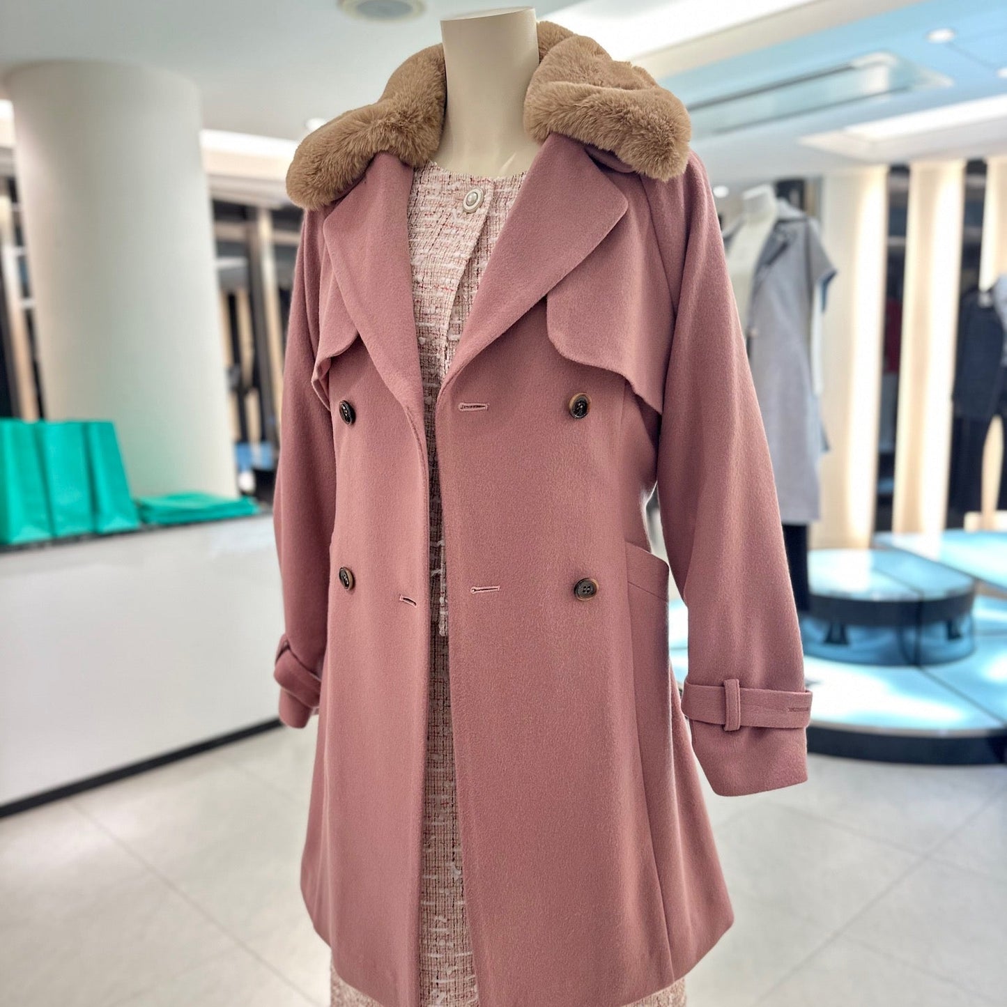 ファー付 エクセレントビーバー トレンチ風ウールコート　Dear Princess 3038105