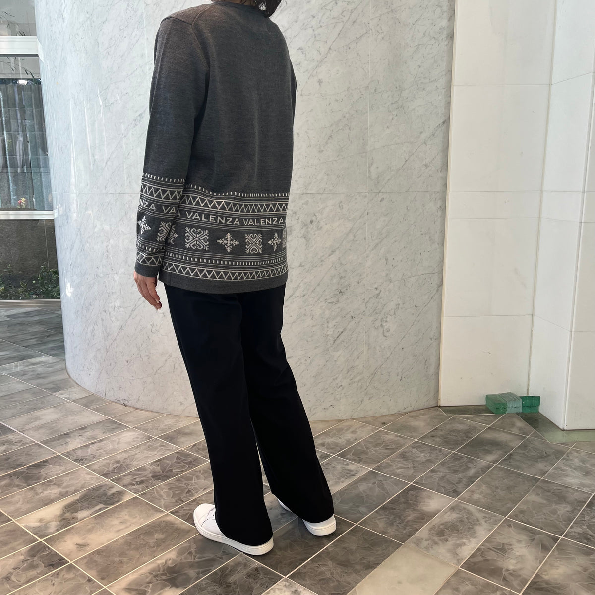 【Lサイズ】発熱効果　ストレッチパンツ　 VALENZA