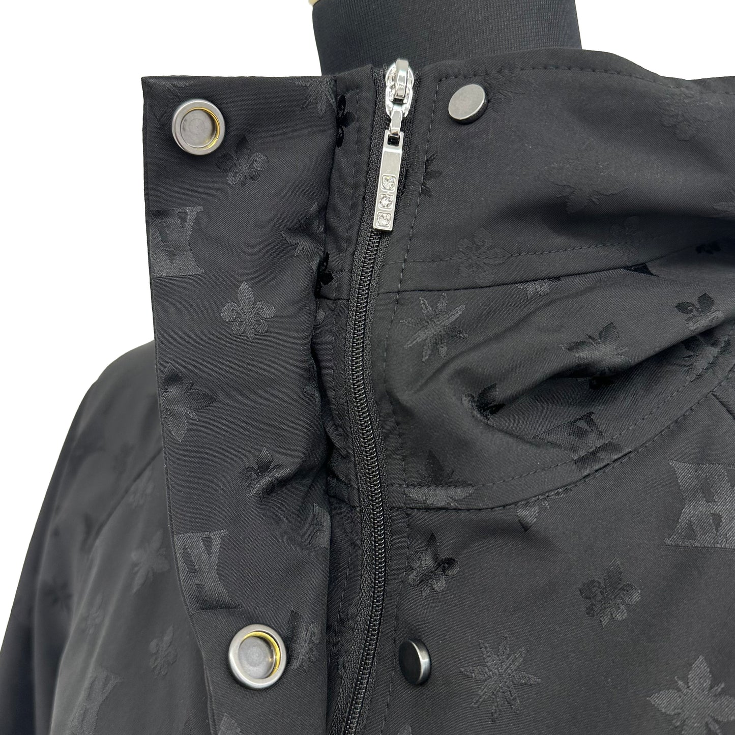 【Lサイズ】モノグラムプリント ジャケット　VALENZA　5557609