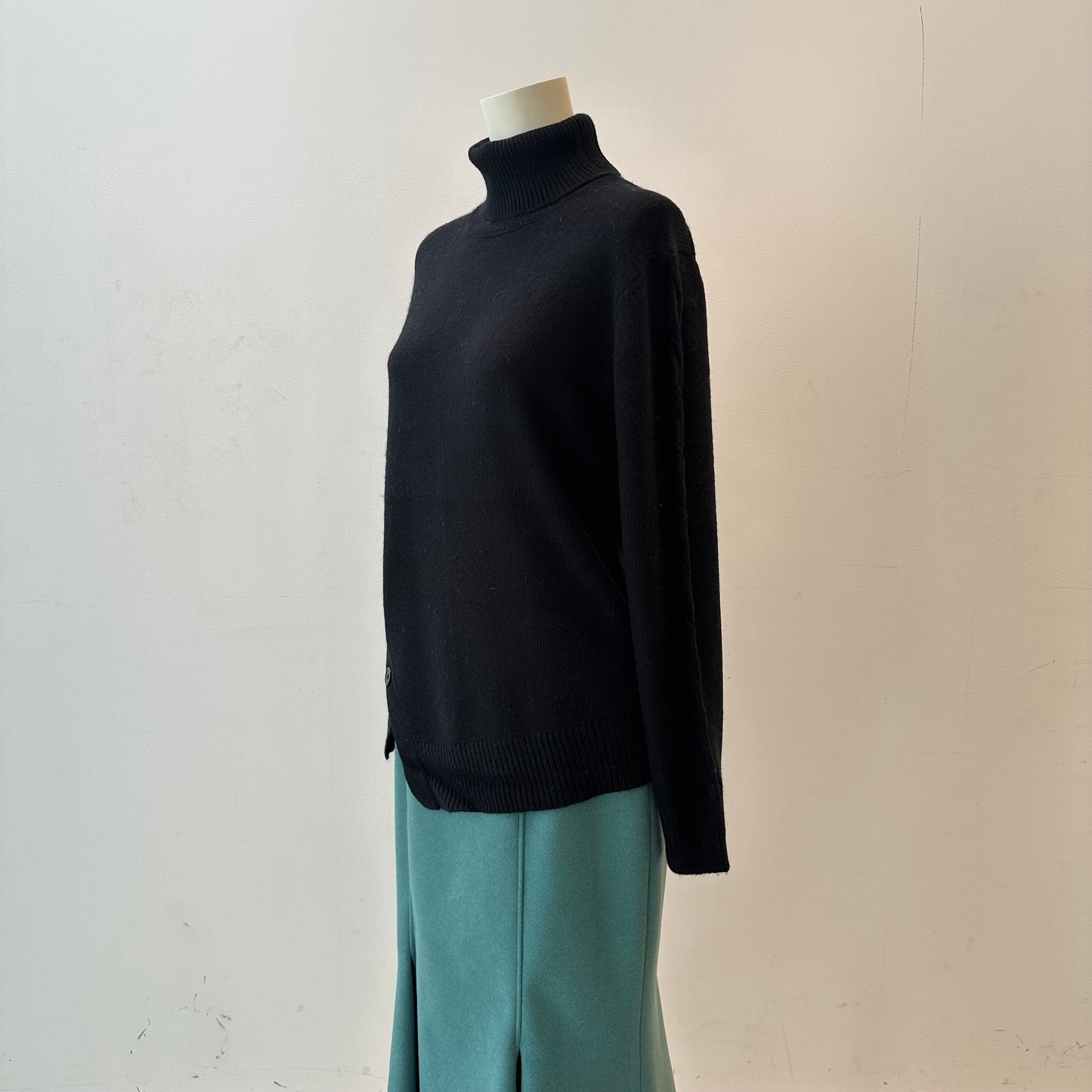 【OUTLET】アシンメトリーニットP/O　B DONNA　6033102