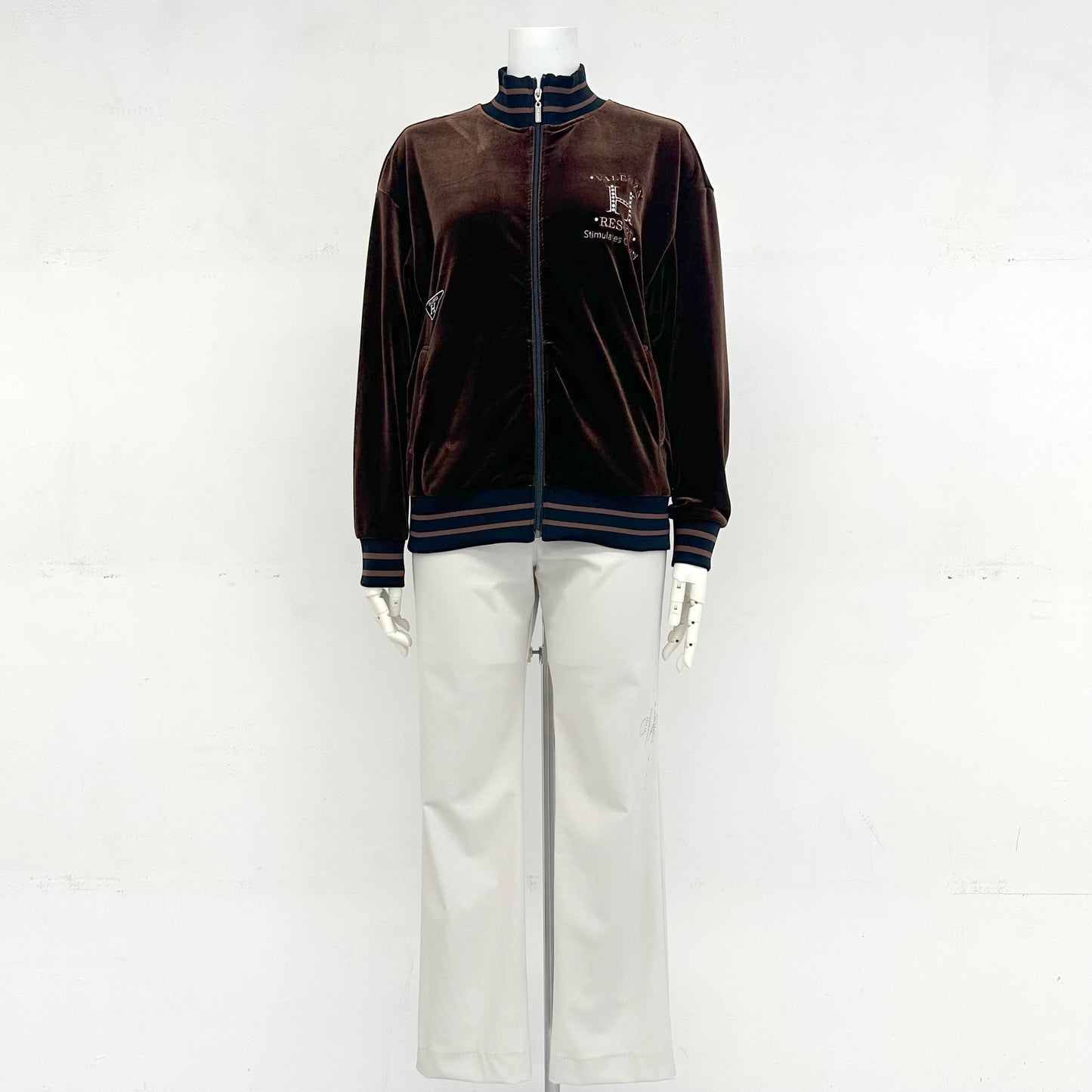 【上品な光沢】ストレッチベロアジャケット　VALENZA home　5352303