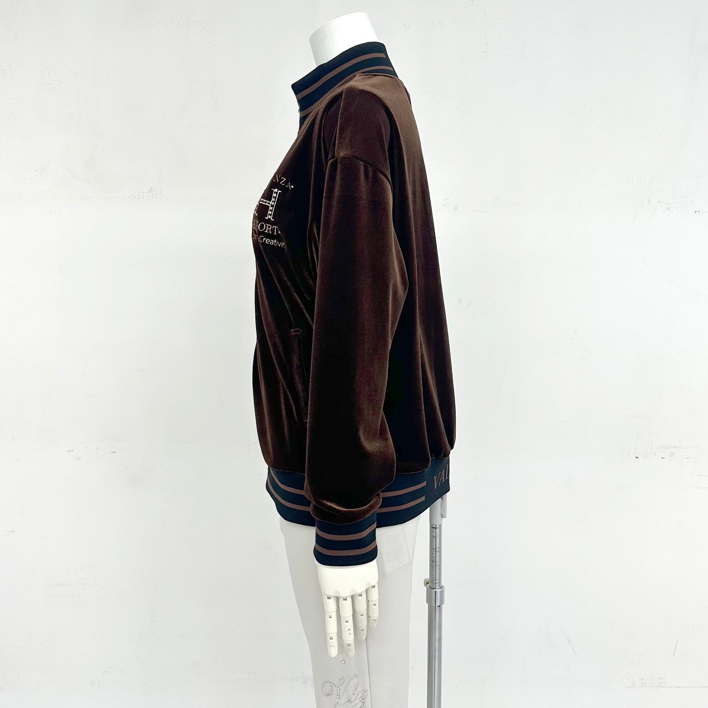 【上品な光沢】ストレッチベロアジャケット　VALENZA home　5352303