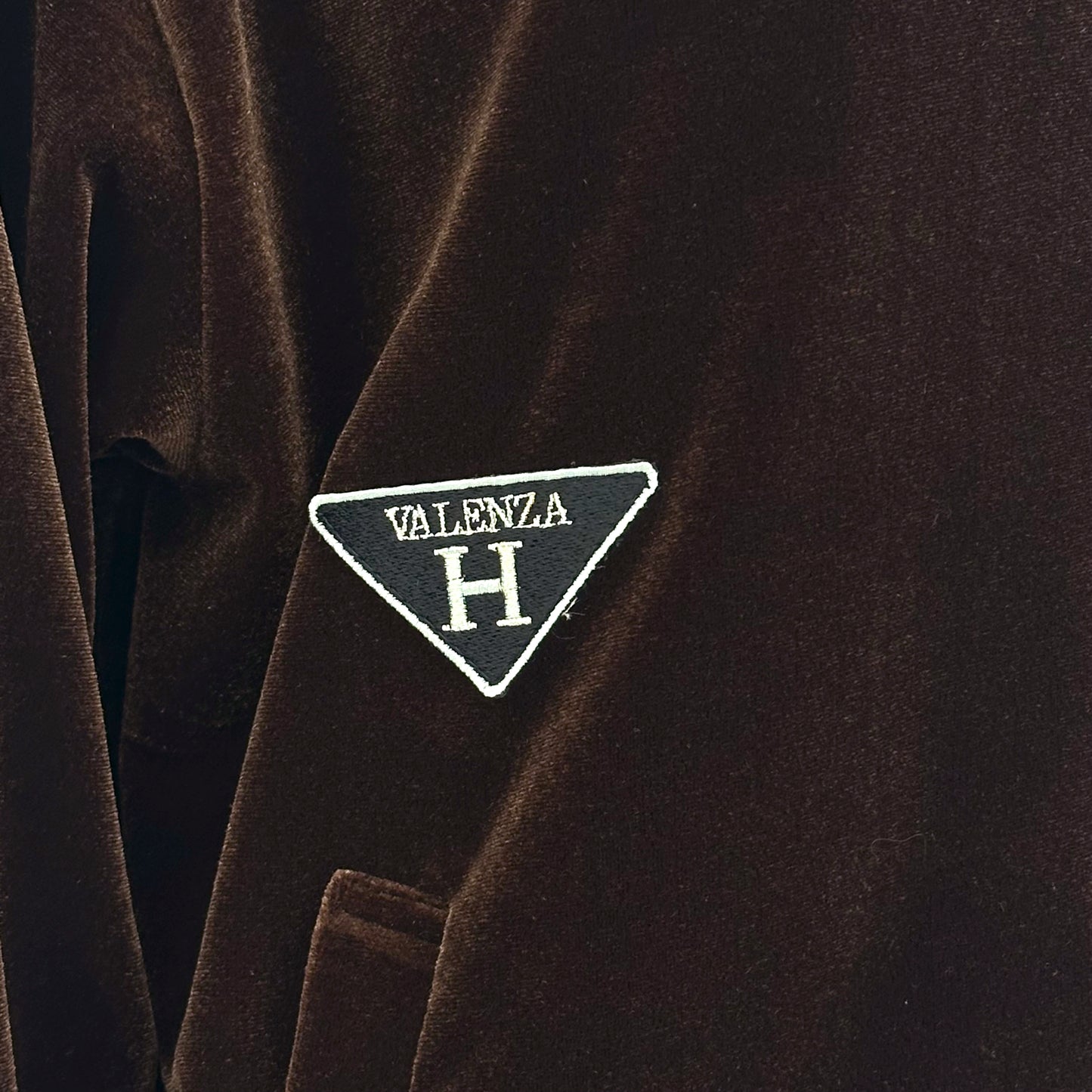 【上品な光沢】ストレッチベロアジャケット　VALENZA home　5352303