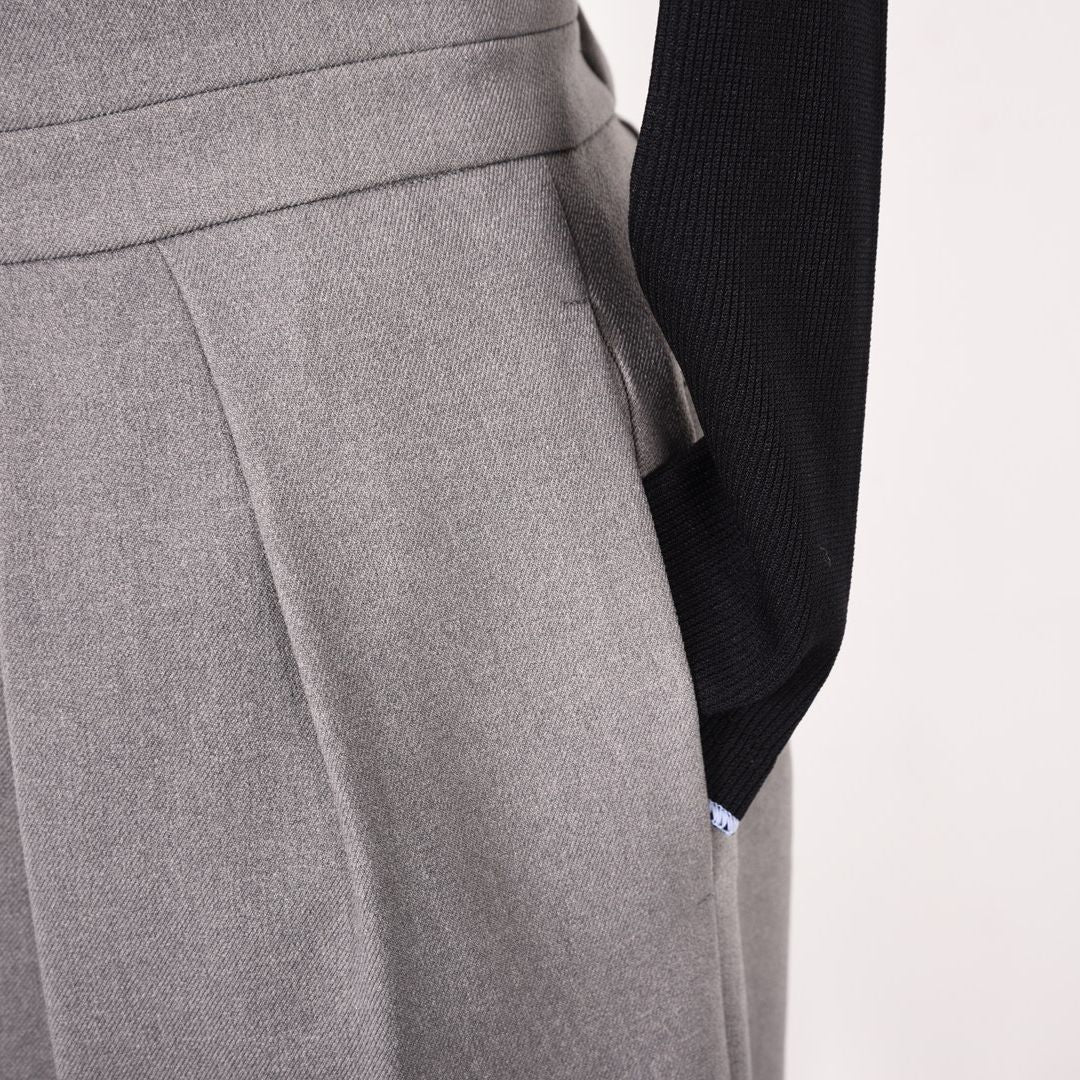 杢調サージ　テーパードパンツ　B DONNA　6056105