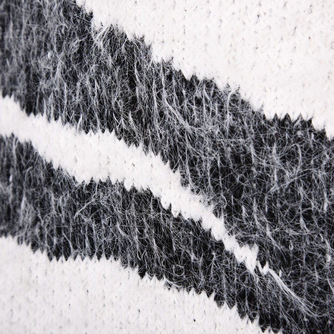 ゼブラ柄 ふわふわニット　VALENZA　5153705