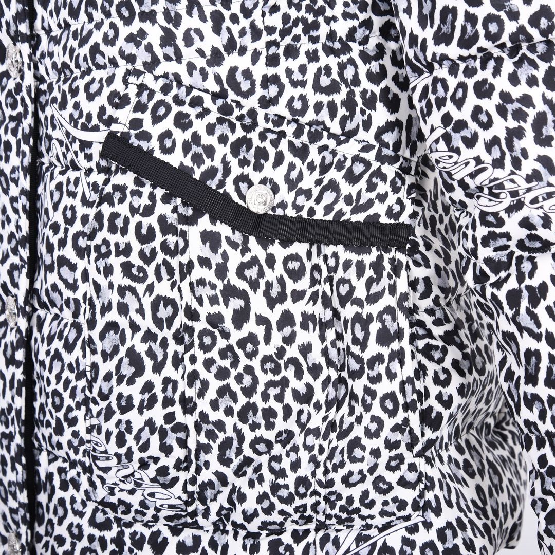 【Lサイズ】レオパード柄　ダウンジャケット　VALENZA　5557714