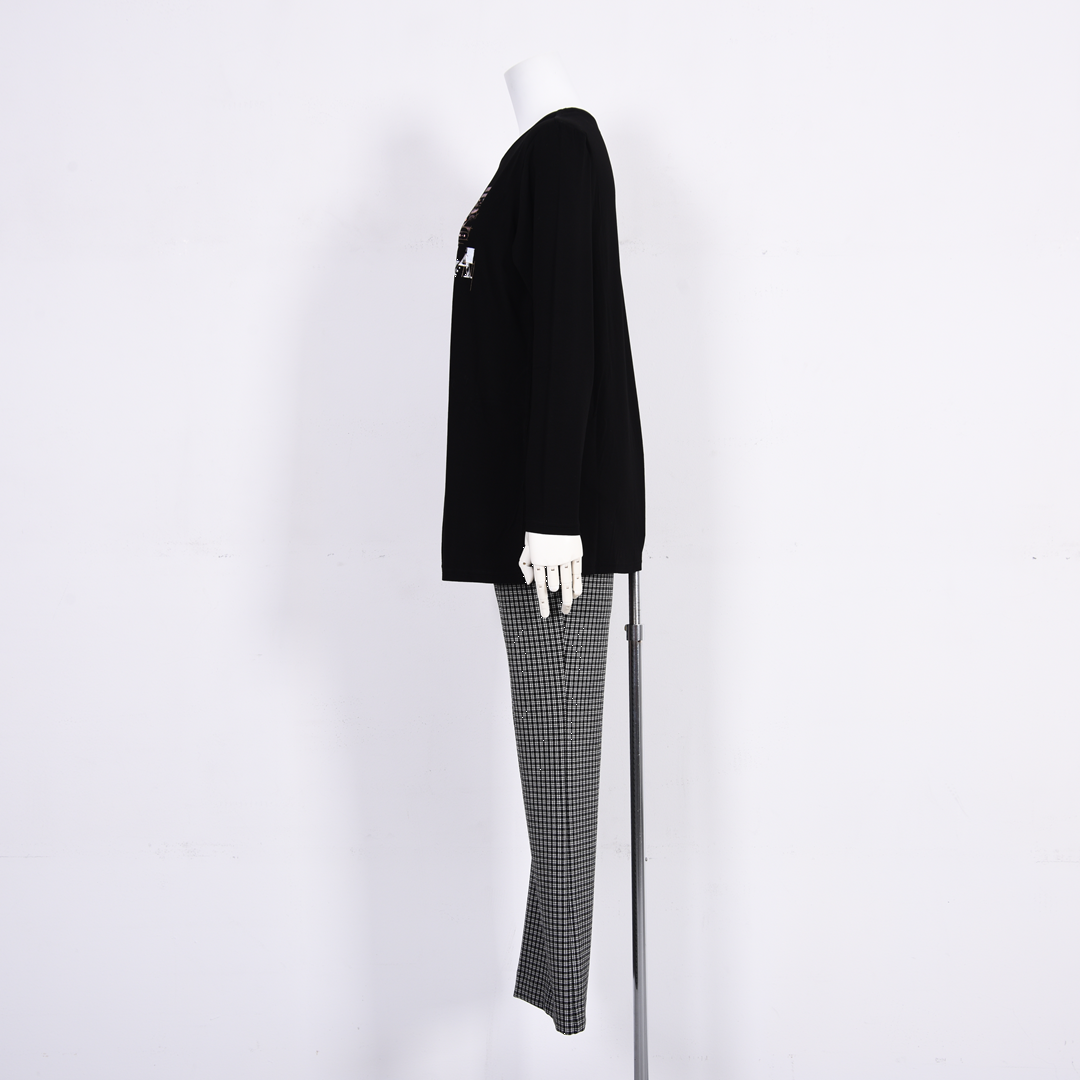 【Lサイズ】フロントモチーフ　Aラインカットソー　VALENZA　5562306