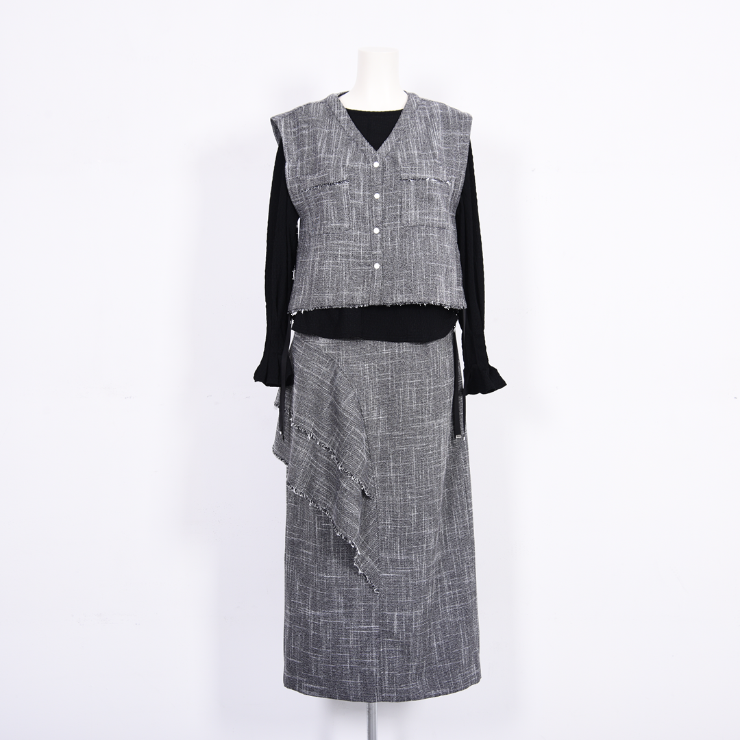 ツイード　ショートジレ　B DONNA　6057120