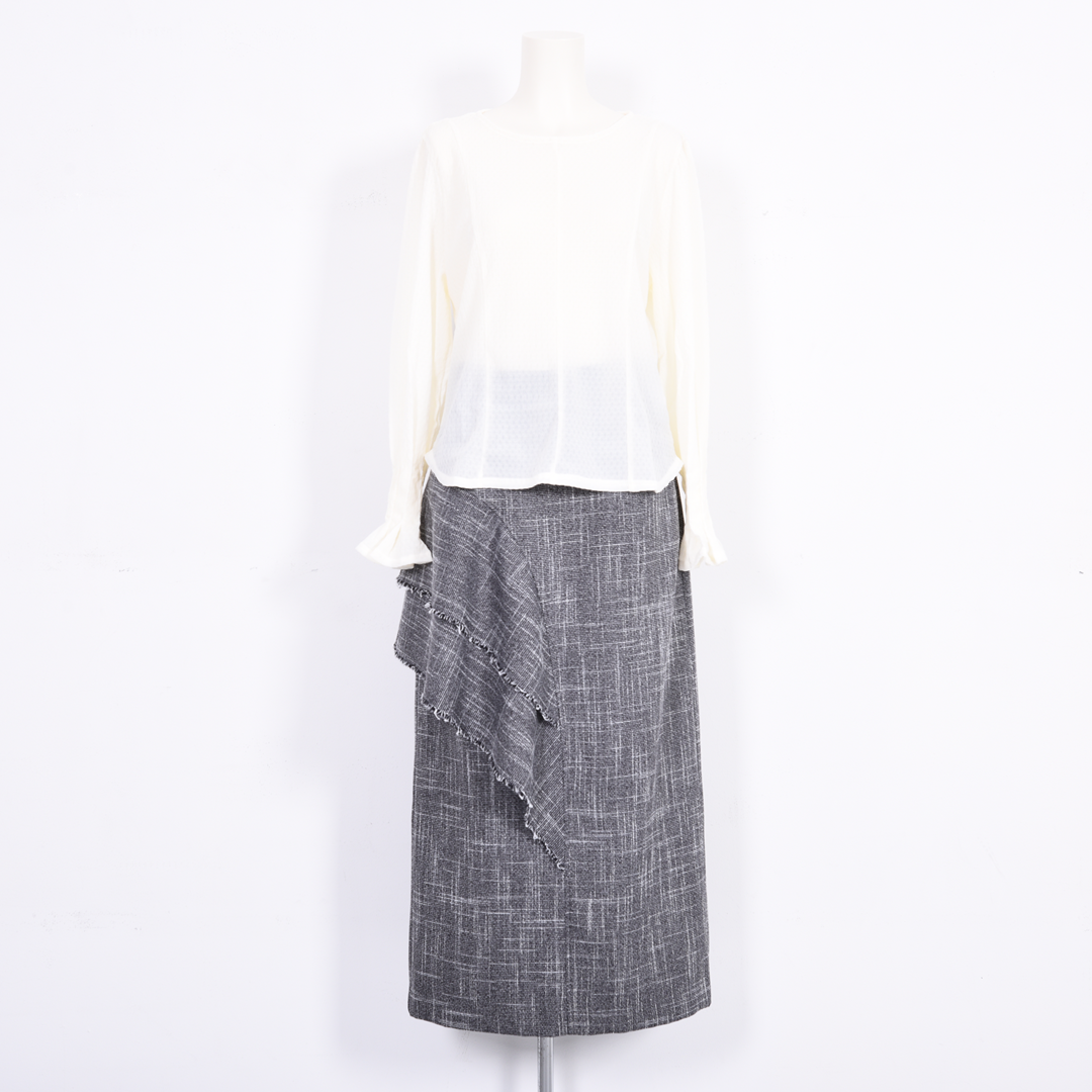 ボリュームスリーブ　シアーカットソー　B DONNA　6052121