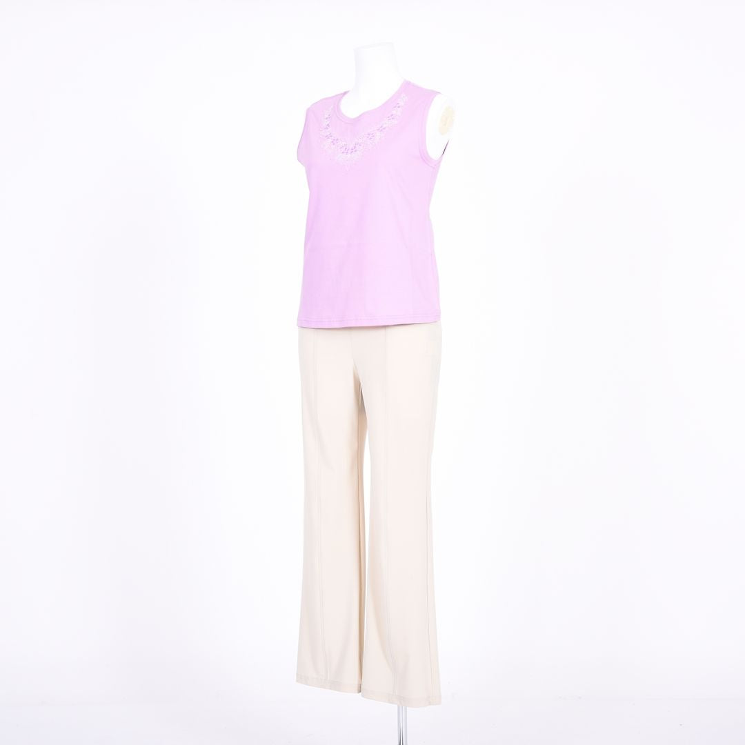 【コットン100%】刺しゅうモチーフ　ノースリーブカットソー　MIMO MODA　2562750