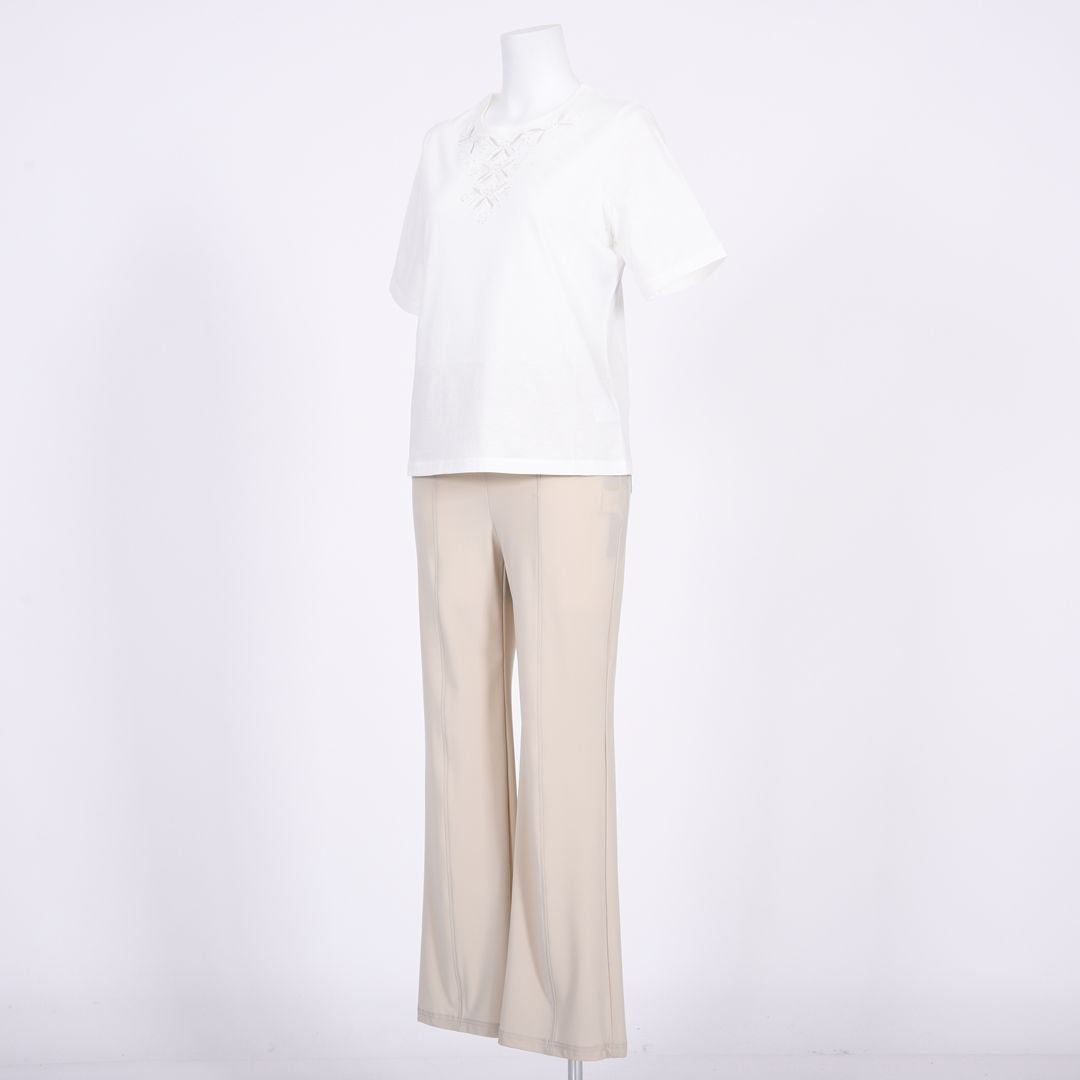 【コットン100%】刺しゅうモチーフカットソー　MIMO MODA　2562751
