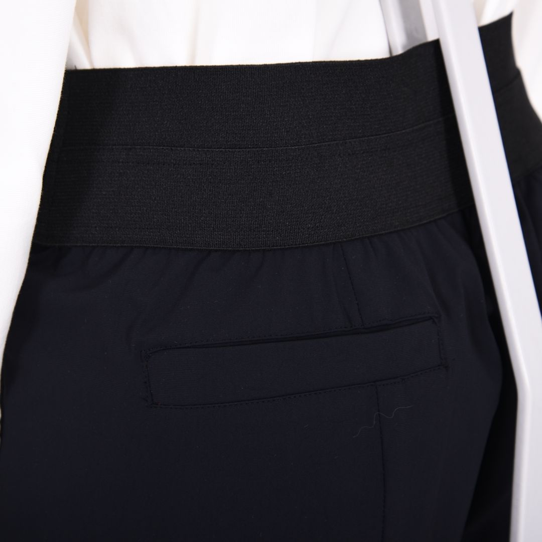 センタースリット　テーパードパンツ　B DONNA　6066401