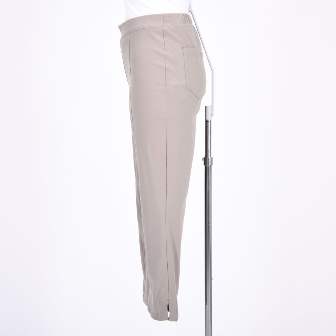 センターラインストレートパンツ　VALENZA　5166406