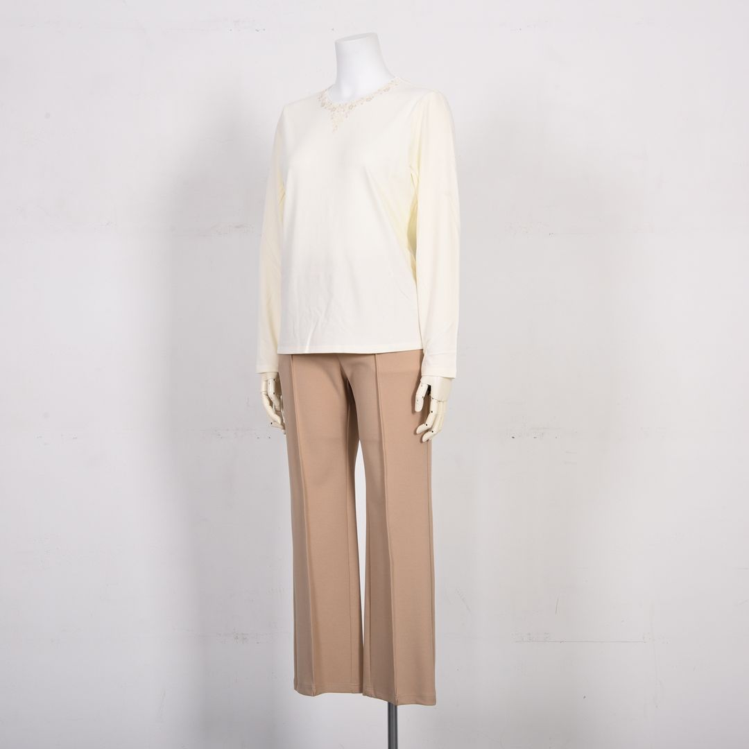 ネックレスモチーフ　カットソー　MIMO MODA　2562912