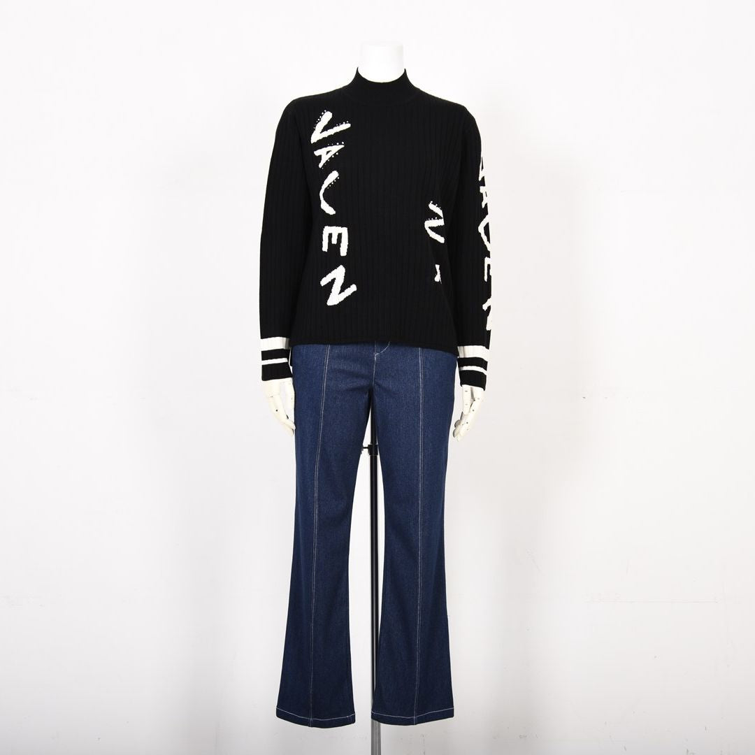 【Lサイズ】【滑らかタッチ】縦ラインロゴ ハイネックニット　VALENZA　5553700