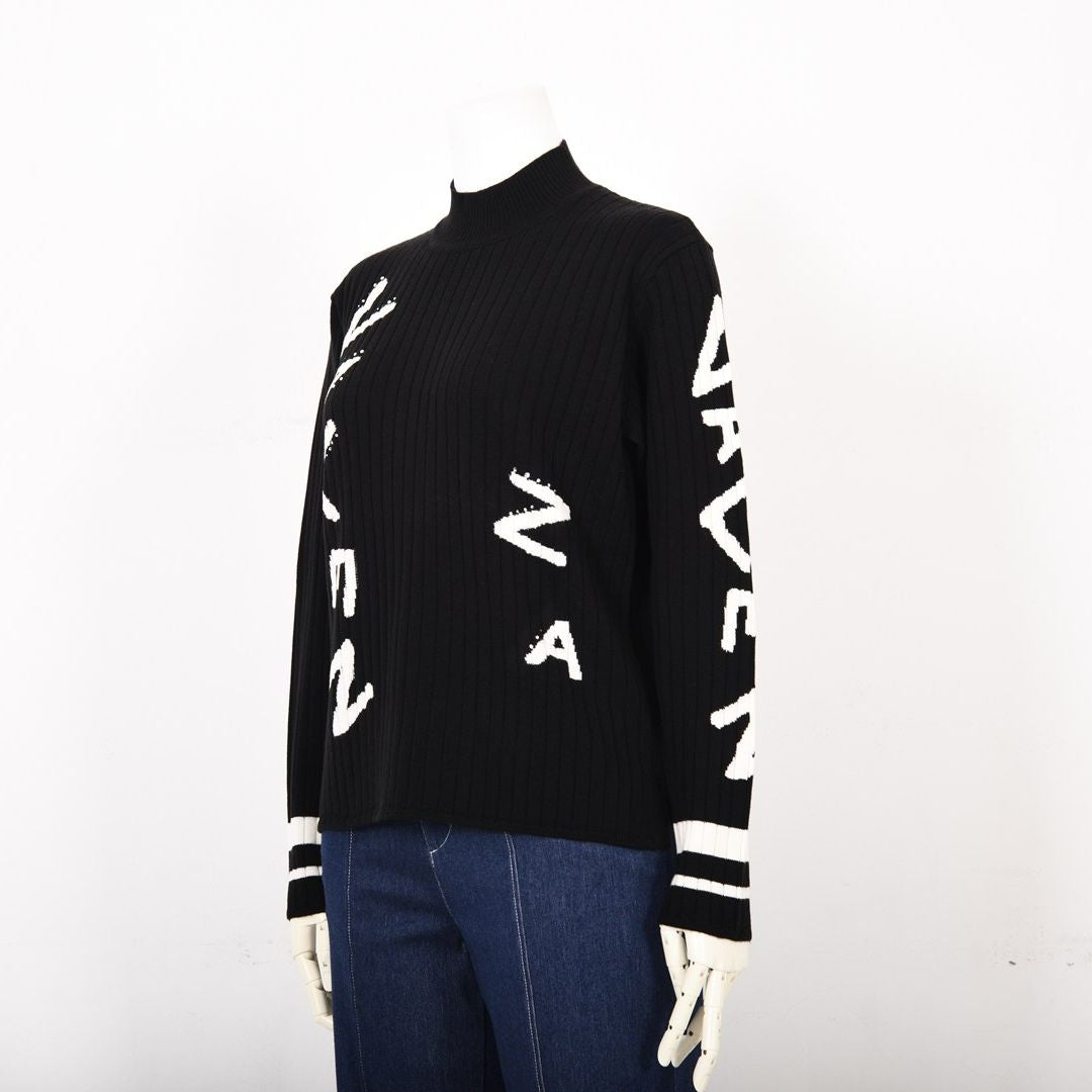 【滑らかタッチ】縦ラインロゴ ハイネックニット　VALENZA　5153700