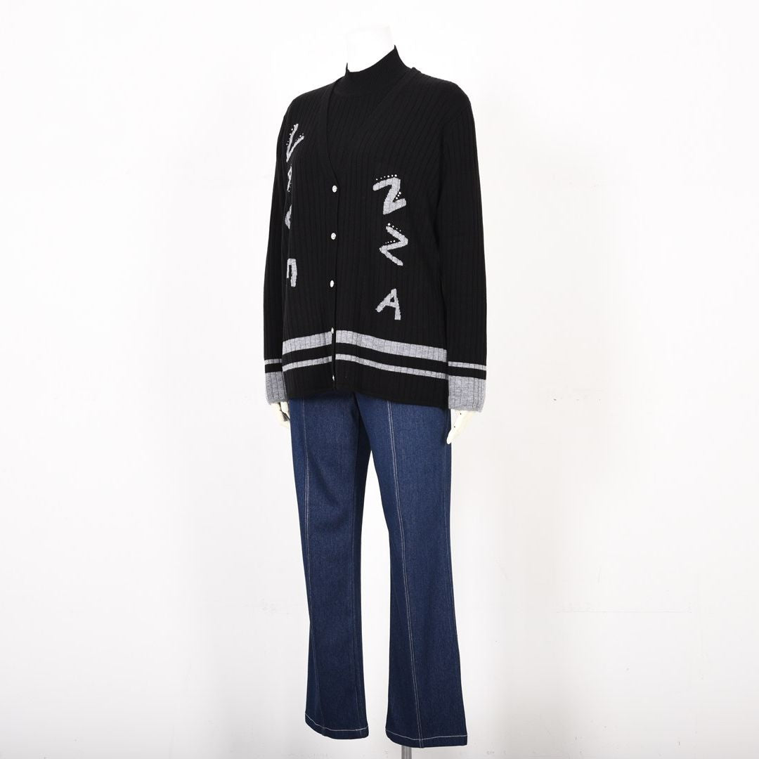 【滑らかタッチ】縦ラインロゴ ニットカーディガン　VALENZA　5153704