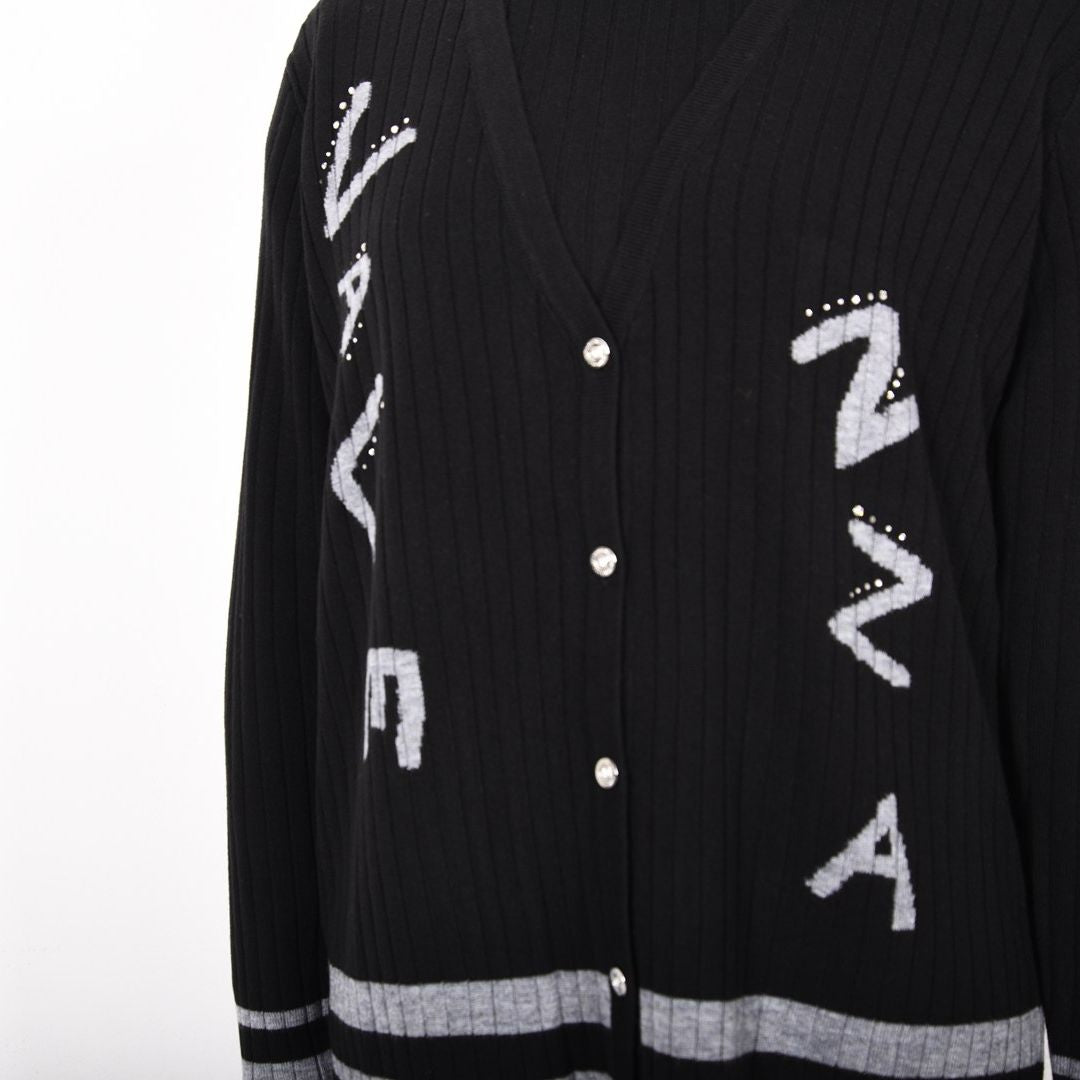 【Lサイズ】【滑らかタッチ】縦ラインロゴ ニットカーディガン　VALENZA　5553704